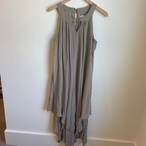 Luxology sleeveless multi-layered dress